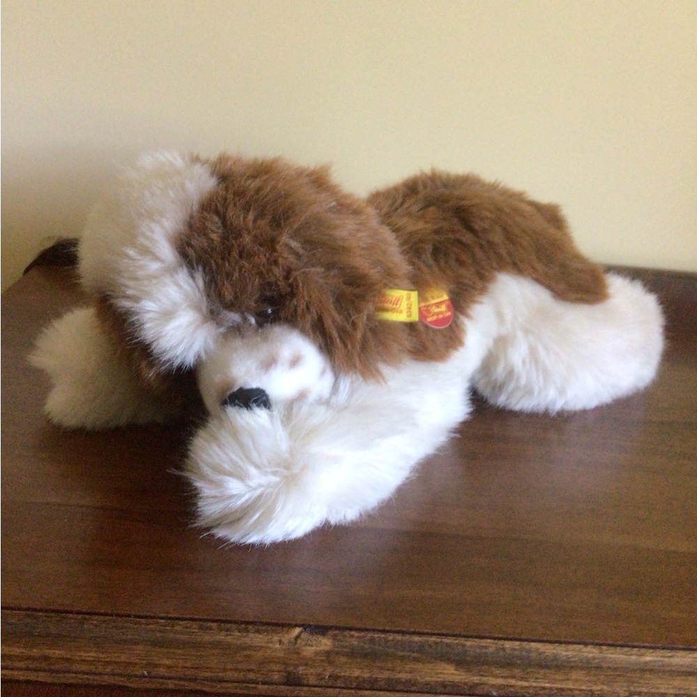 Steiff Lying Dog